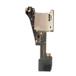 اسلات کارت بازی کنسول نینتندو سوییچ OLED به همراه درگاه کارت حافظه SD و جک هدفون